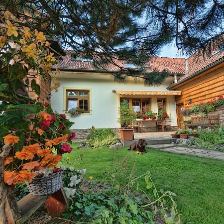 Penzion Sina Pavcina Lehota  Bagian luar foto